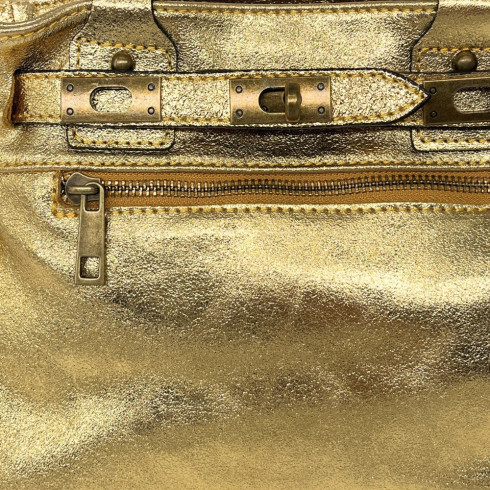 Mini sac femme en cuir brillant fabriqué en Italie avec bandoulière amovible couleur dorée