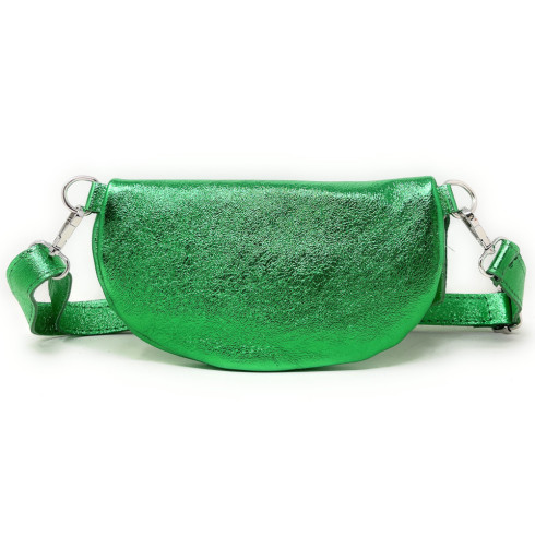 Sac mode femme en cuir italien irisé porté de travers vert anglais irisé sac banane tendance