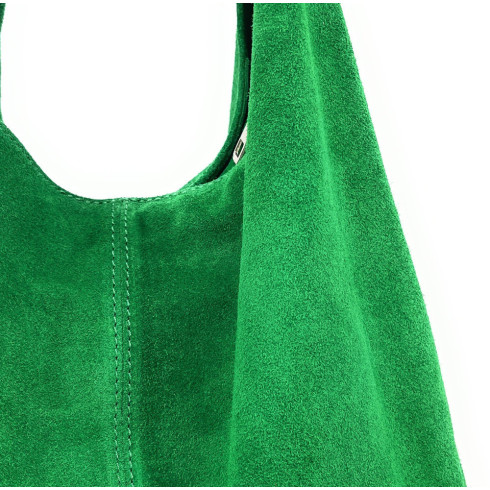 Sac à main hobo femme tendance en suédé porté épaule vert intense