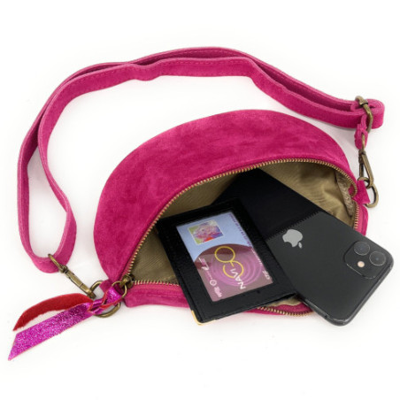 Sac banane à bandoulière en cuir nubuck pur vachette rose fuchsia pour femme avec bandoulière amovible