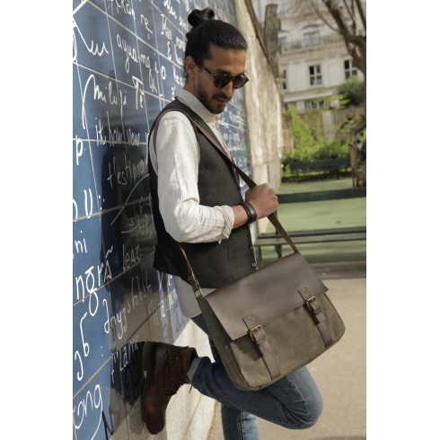 Sac cartable mode mixte en cuir et toile porté travers avec bandoulière vert olive sacoche tendance