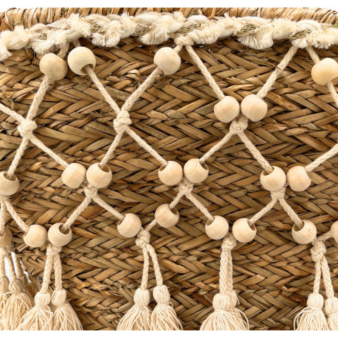 Panier de plage tendance femme en perles de bois porté main beige