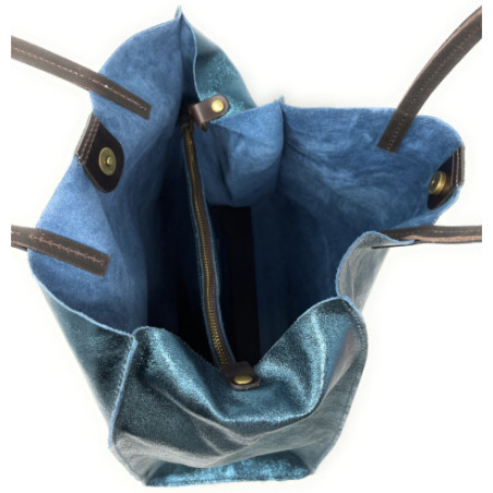 Sac à main tendance femme en cuir métallisé porté épaule avec bandoulière amovible bleu paon irisé