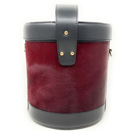 Sac mode femme en cuir italien lisse et poils de vachette porté main et bandoulière prune sac seau tendance