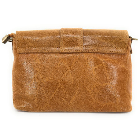 Mini sac à main femme tendance en cuir lisse porté épaule de travers et bandoulière camel clair