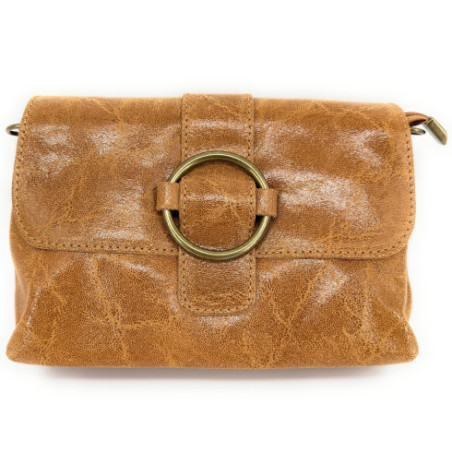 Mini sac bandoulière tendance femme en cuir italien lisse porté épaule camel clair