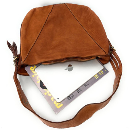 Sac en cuir femme forme hobo en cuir souple pleine fleur pur vachette tannage végétal avec anse amovible camel foncé