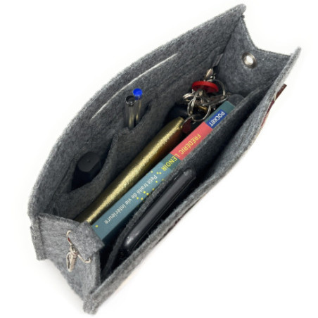 Organisateur de sac à main femme tendance en feutrine écologique fabriqué en Italie gris