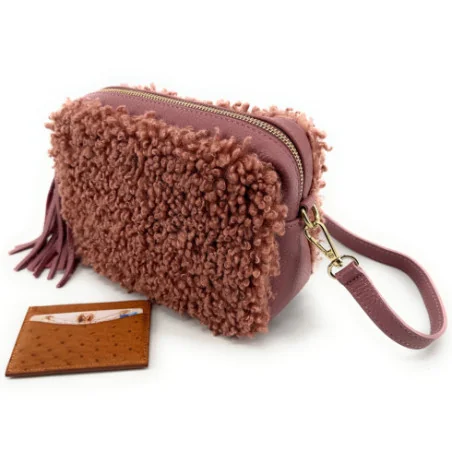 Sac trotteur à bandoulière rose poudre pour femme en fausse fourrure et cuir fabriqué en Italie
