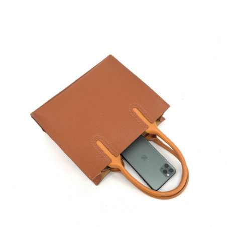 Sac à main femme forme cabas en cuir grainé pur de vachette fabriqué en Italie marron camel foncé