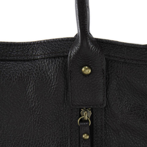 Sac tendance femme en cuir grainé porté épaule avec bandoulière réglable marron foncé