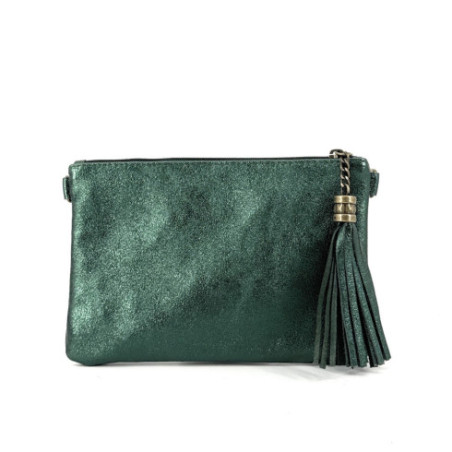 Sac pochette femme tendance en cuir irisé porté main épaule de travers et bandoulière vert forêt irisé