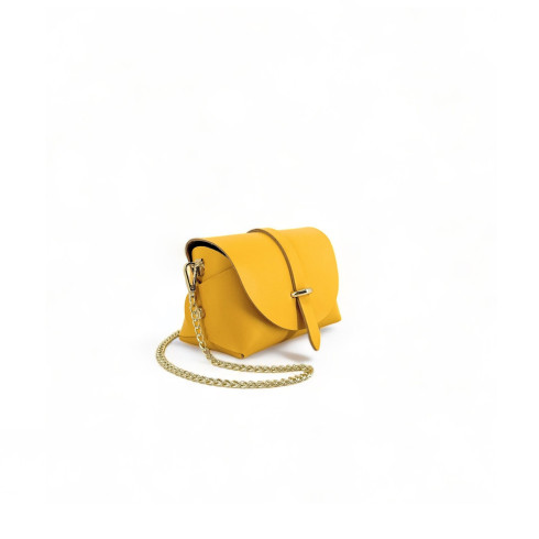 Micro sac boxy femme avec bandoulière jaune en cuir lisse glacé
