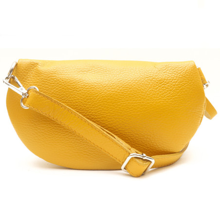 Sac banane tendance femme en cuir italien grainé porté à la taille avec bandoulière amovible jaune moutarde