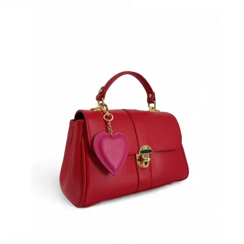 coeur bijou de sac porte cle rose fuchsia avec chainette en cuir grainé haut de gamme