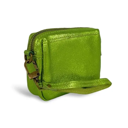 trousse porte-monnaie en cuir italien métallisé vert anis pur de vachette