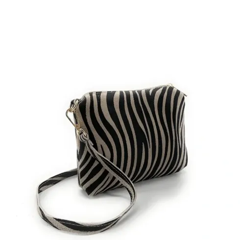 sac pochette femme en cuir nubuck pur vachette à motifs zèbre taupe avec bandoulière