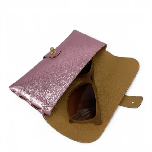 étuis à lunettes tendance femme en cuir irisé rose pale