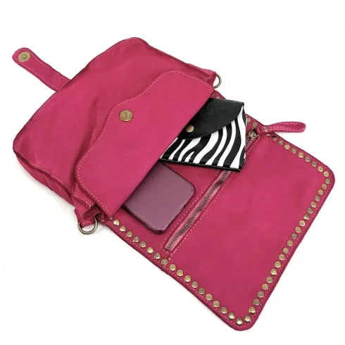 Mini-sac bandoulière besage messager très tendance en cuir souple plein fleur vintage délavé fuchsia