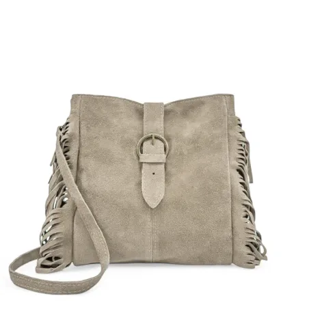 Sac bandoulière femme tendance en cuir nubuck italien porté épaule de travers et bandoulière taupe clair