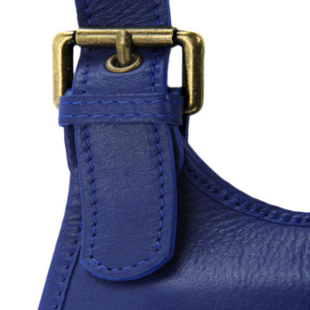 Sac besace femme tendance en cuir porté épaule avec bandoulière réglable bleu roi