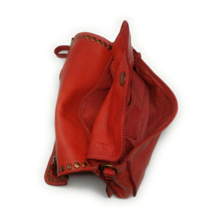 Mini-sac messenger en cuir vintage souple délavé porté bandoulière amovible très tendance rouge clair une poche zippée au dos