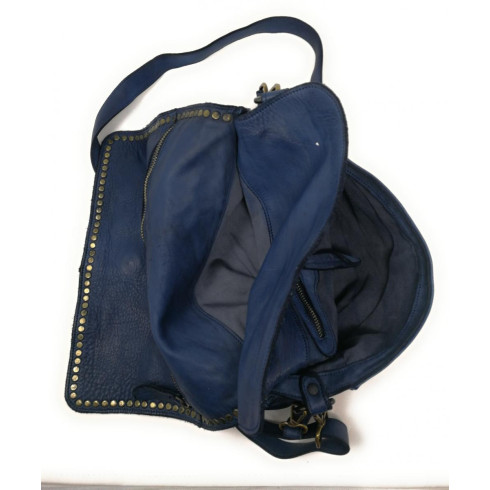 Sac femme messenger porté bandoulière en cuir italien véritable délavé pur vachette haute de gamme bleu jean revers clouté